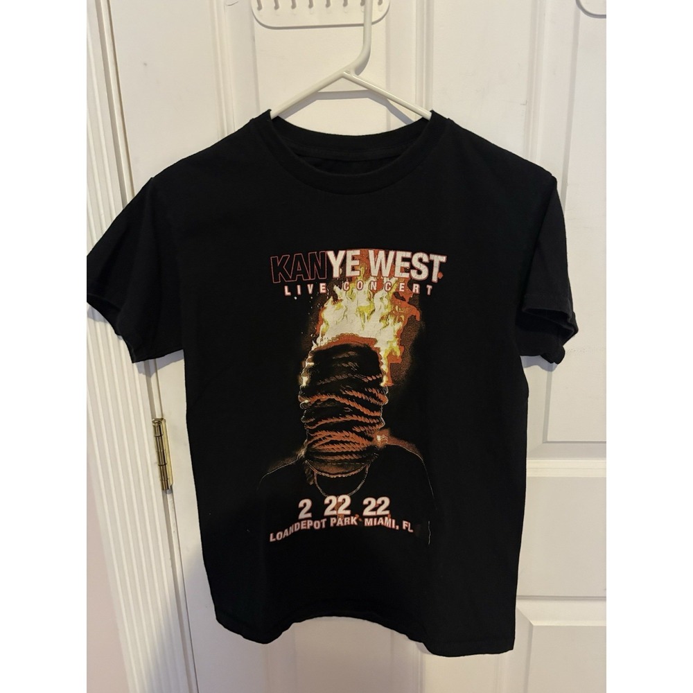 Kanye West Live Concert Shirt Size S